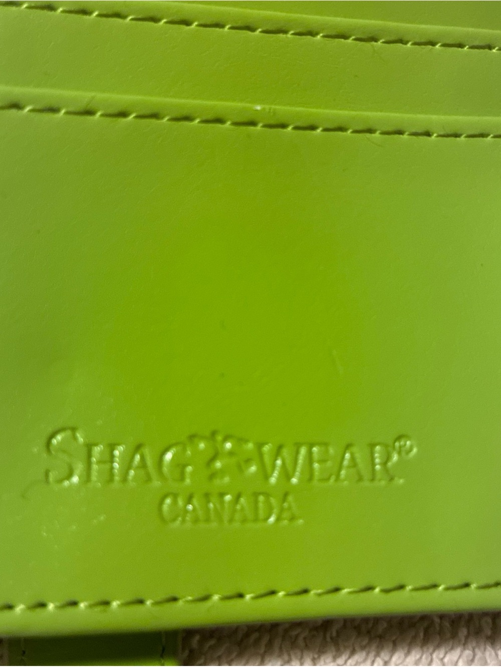 Shag Wear Vintage Hummingbird Large Bird Woman’s Wallet Faux Leather 7" Lime NEW - Picture 7 of 15